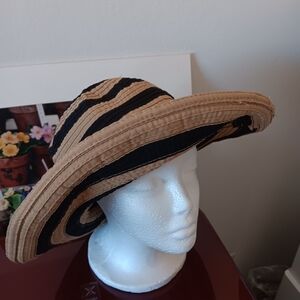 Cappelli Straworld ~ Tan & Black Wide Brim Striped Sun Hat OS